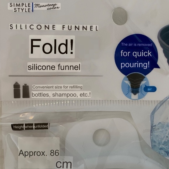 Simple Style Foldable Silicone Funnel. White. - Picture 8 of 8